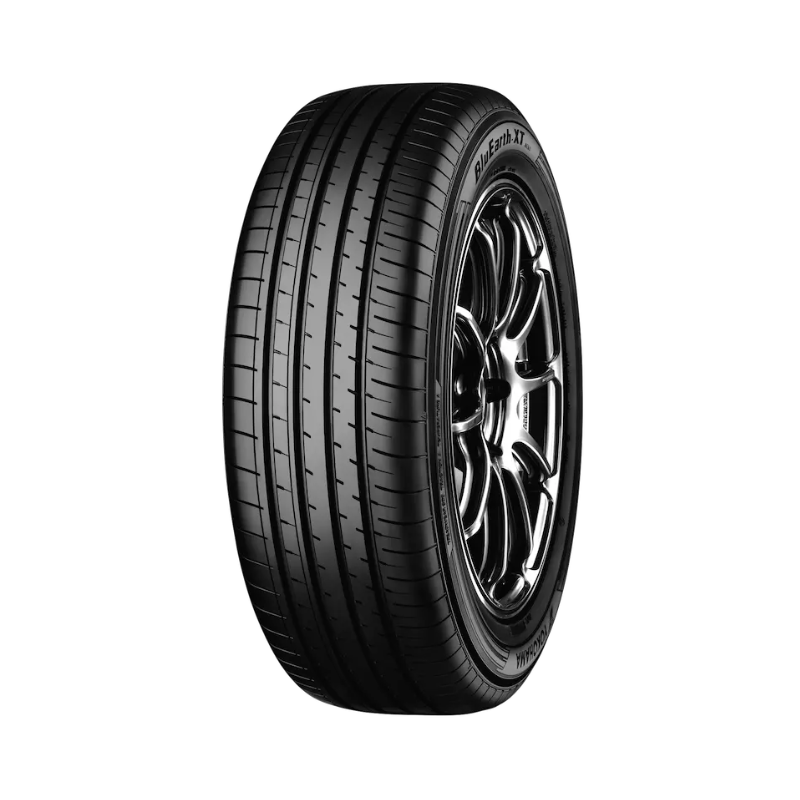 Neumático 215/50 R18 Yokohama Bluearth AE61 92V